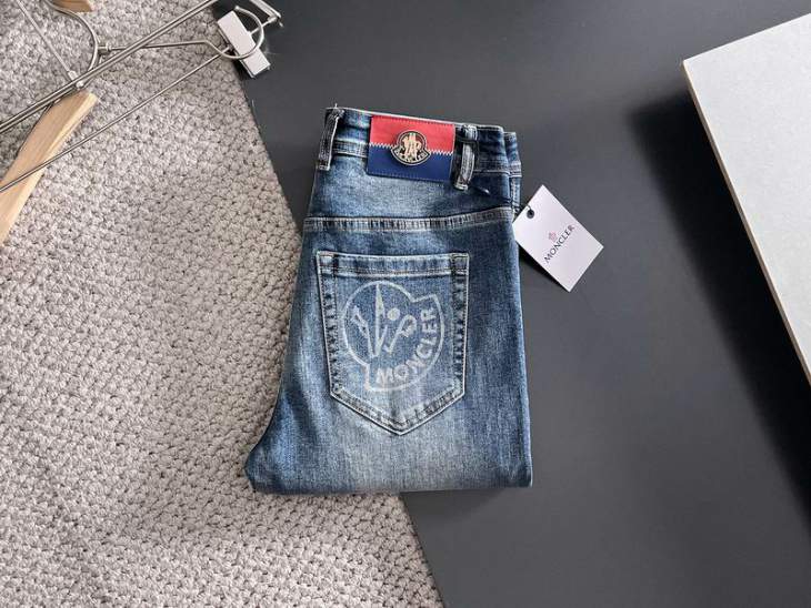 Picture of Moncler Jeans Long _SKUMonclersz29-3824or13312078
